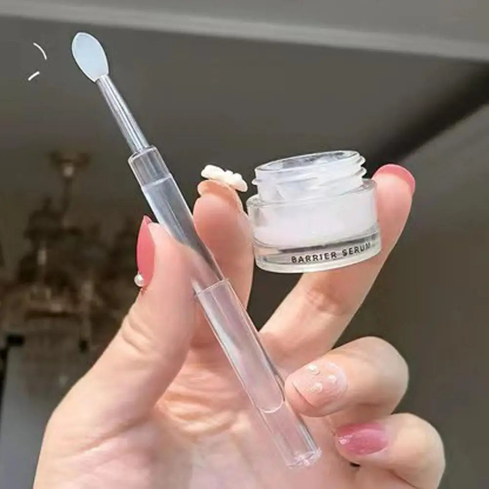 SADOER Retractable Silicone Lip & Concealer Travel Brush