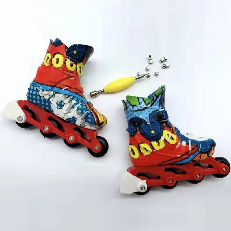 Mini Finger Skates – Cute Roller & Ice Skate Shoe Toy (1 Pair)