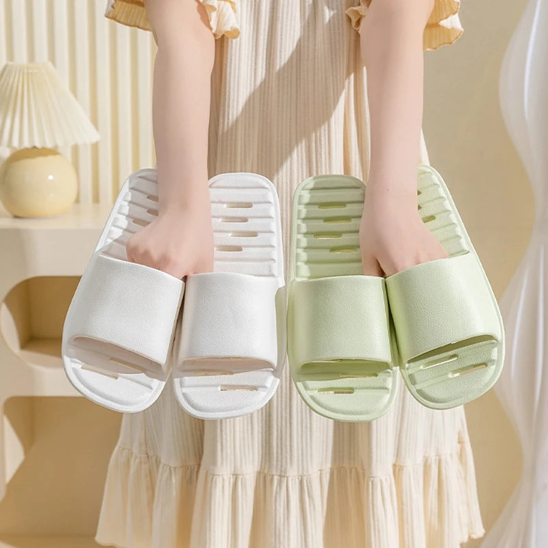 Foldable EVA Travel Slippers – Anti-Slip Quick-Dry Indoor Slides