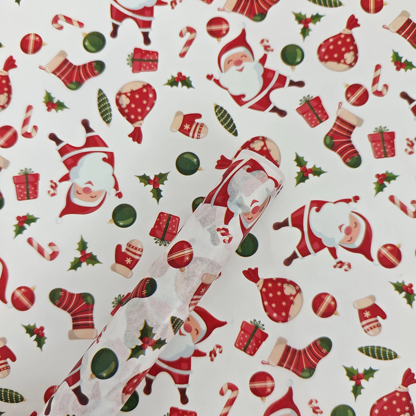 Christmas Tissue Paper 10/20 Sheets – Santa & Holiday Patterns
