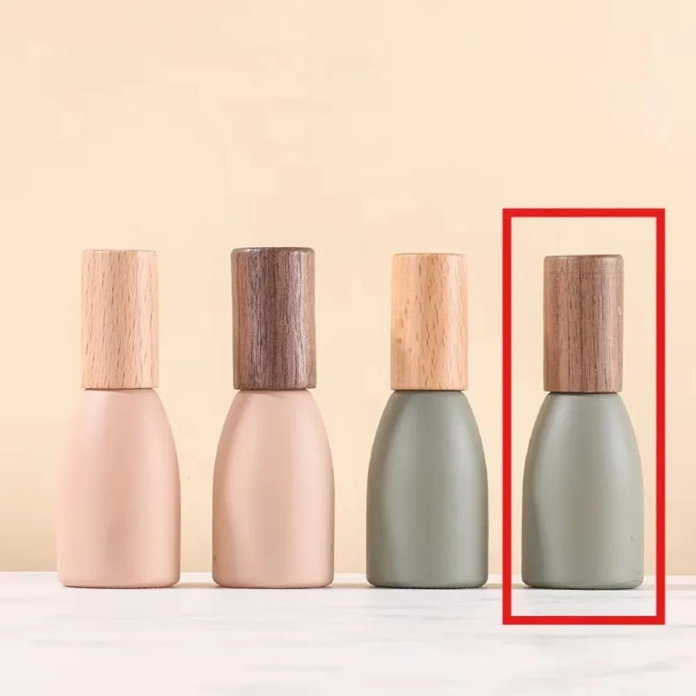 Portable Glass Perfume Bottle Empty Wood Lid Roll-on Bottle High Quality 10ml Essential Oil Roller Bottle Makeup Tool Peaceful Pleasures Health and Wellness Walnut green
