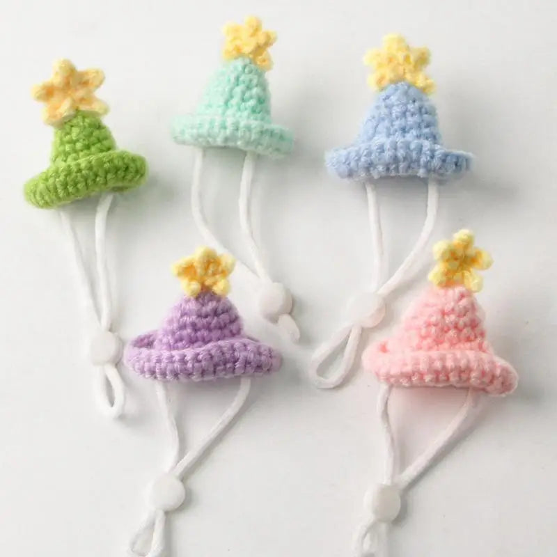 Handmade Knitted Hat for Hamster, Parrot & Small Pets