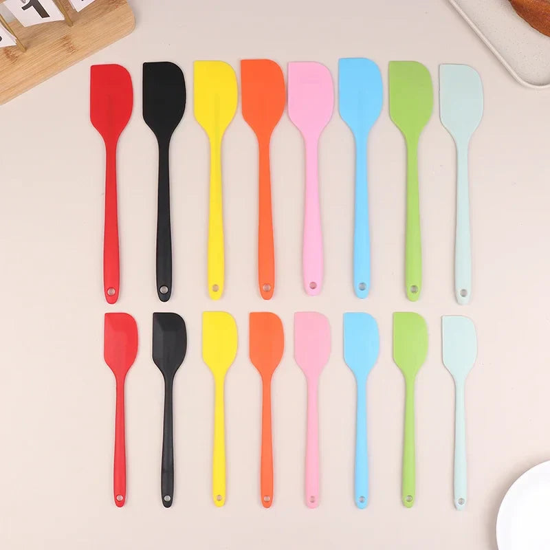 2-Piece Silicone Spatula Set – Baking Scraper & Spreader