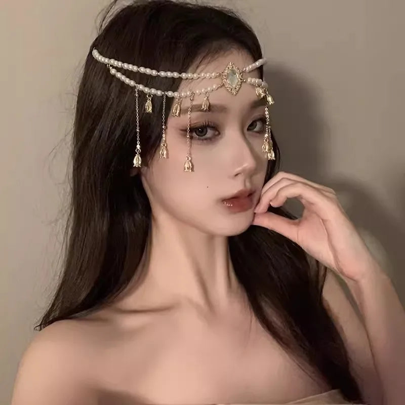 Exotic White Pearl Headwear Lily of The Valley Head Chain Versatile Unique for Women Retro Ethnic Style Hair Chain High-end Feel Peaceful Pleasures Health and Wellness
