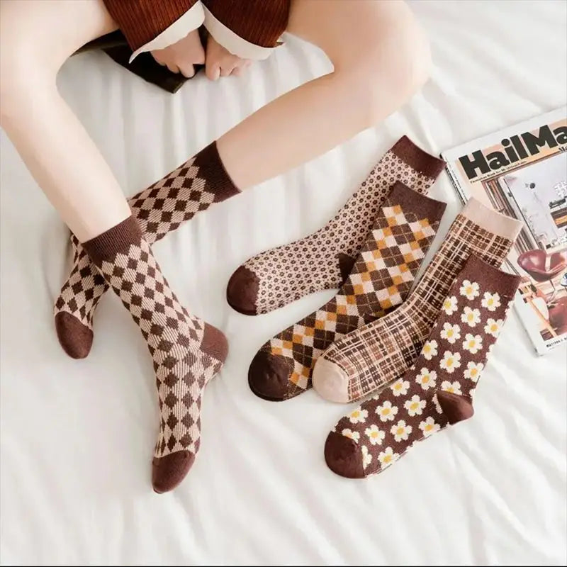 Autumn Winter Brown Mid Length Socks Fashion Grid Pattern Retro Fashion Mid Tube Sock Sweat Absorbing and Breathable Cotton Sock Peaceful Pleasures Health and Wellness