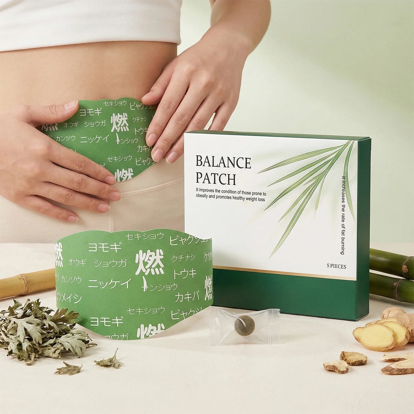 Mugwort Herbal Body Care Patches – Breathable & Skin-Friendly