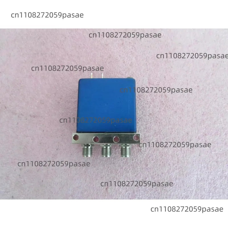 Radiall R570315000 DC-3GHz 300W 24V RF Coaxial SPDT Switch