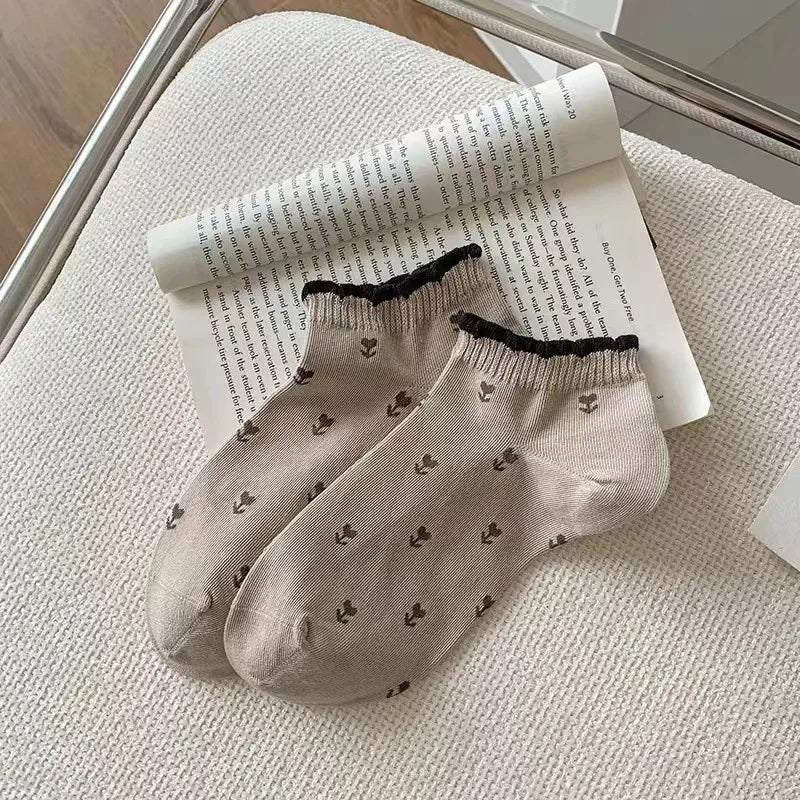 Women's Floral Frilly Ankle Socks | Kawaii Korean Style