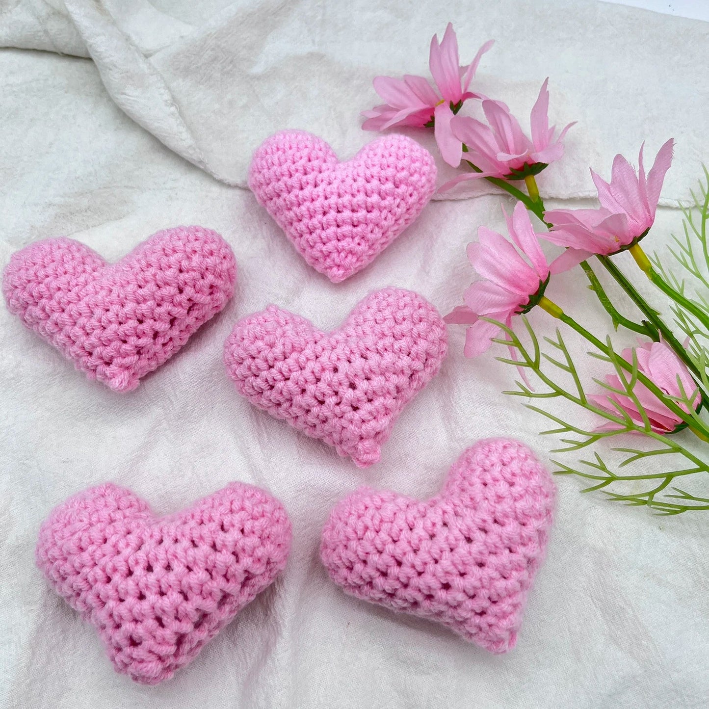 Crochet Knit Love Hearts – Cotton Filled Appliqué Red & Pink