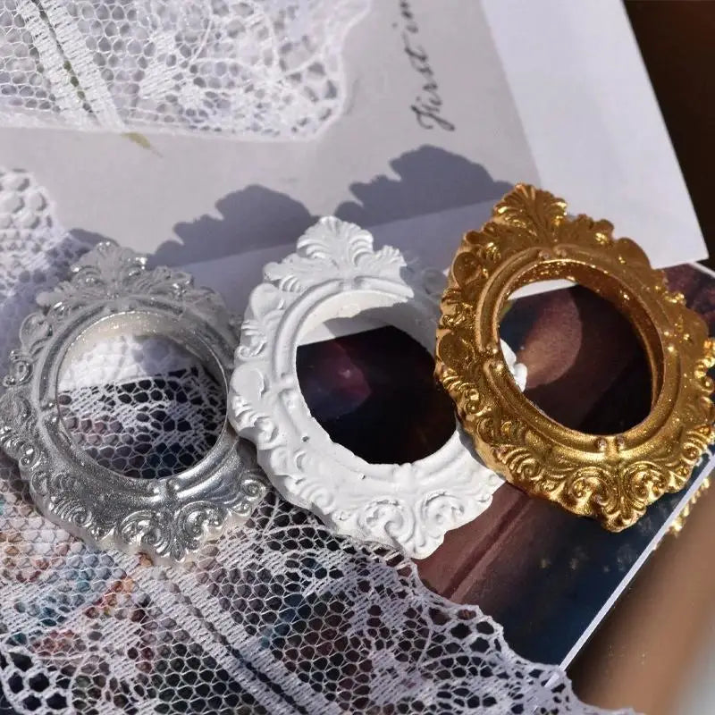 15Pcs Miniature Dollhouse Picture Frames – DIY Resin Ornaments