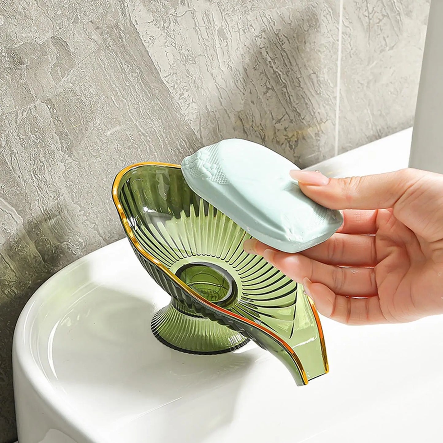 Leaf Self-Draining Soap Dish – Clear Non-Slip Soap Holder Tray