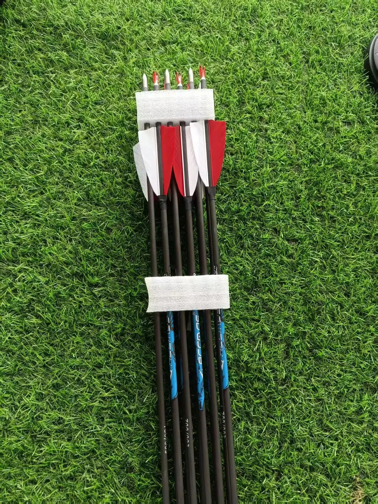 ID4 2 True Feather Arrow Archery Hunting Shooting Pure Carbon Spine