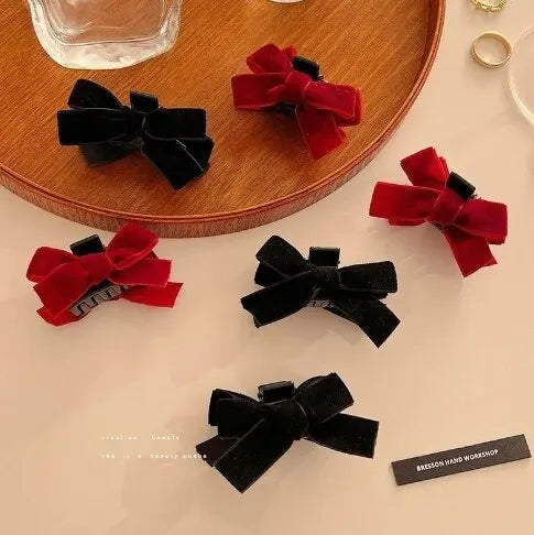 2pcs Black Bow Small Grab Clip Women's Autumn And Winter Vintage Velvet Bangle Clip Hair Clip Style Princess Hair Clip Headwear Peaceful Pleasures Health and Wellness black2pcs