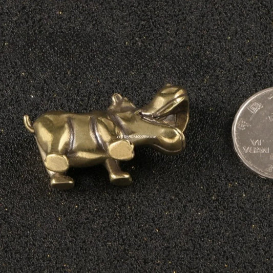 Retro Brass Hippo Figurines Ornaments Pure Copper Animal Hippo Model Statue Miniatures Desk Decorations Feng Shui Gifts Decor Peaceful Pleasures Health and Wellness
