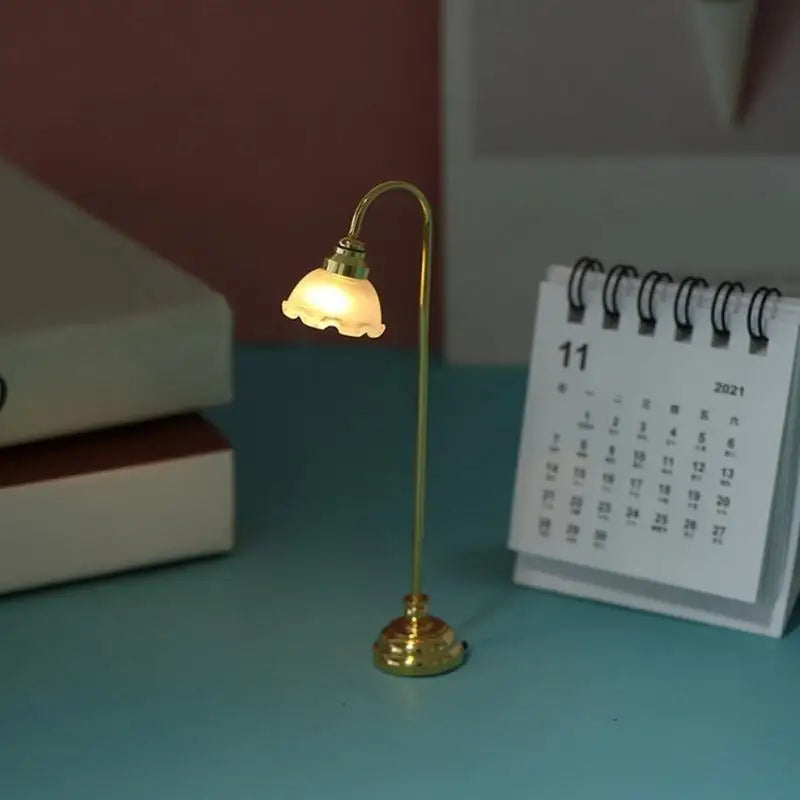 1/12 Scale Dollhouse Miniature Floor Lamp – Metal & Glass