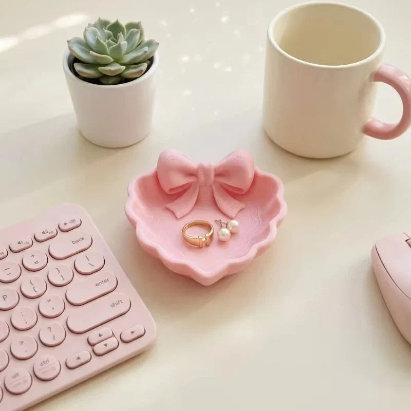 Heart-Shaped 3D Printed Jewelry Tray – Pink Bow Desk Organiser
