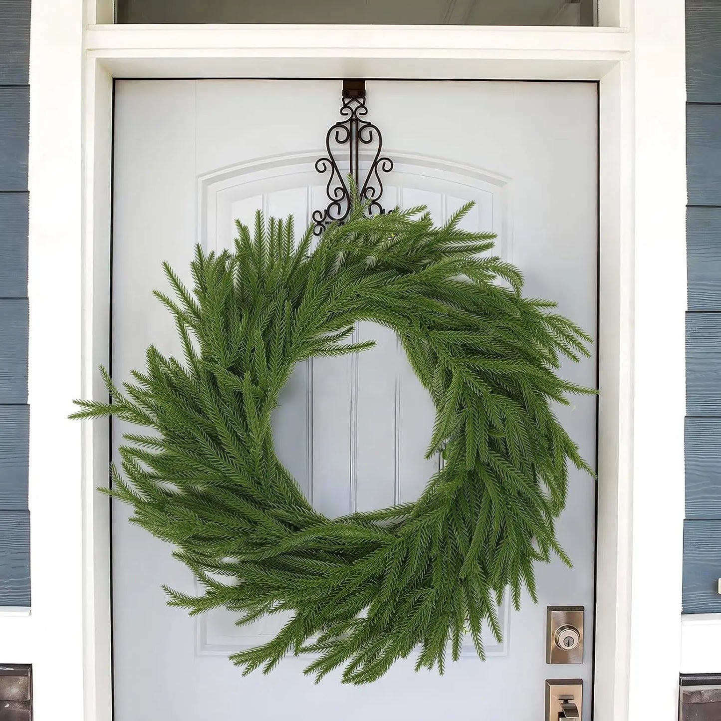 Indoor Christmas Decor Featuring Simulated Pine Needles Rattan