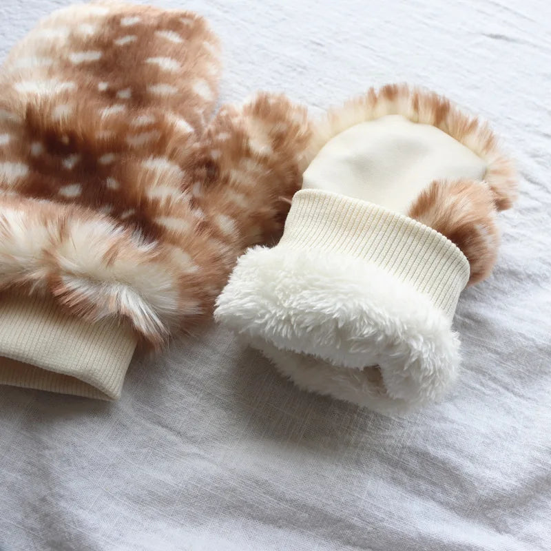 Mori Deer Winter Gloves Scarf & Ear Warmer Christmas Set