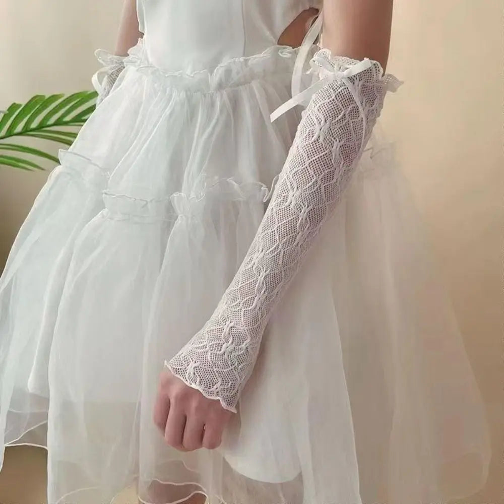 Kawaii Lace Ruffle Arm Sleeves – Fishnet Fingerless Gloves