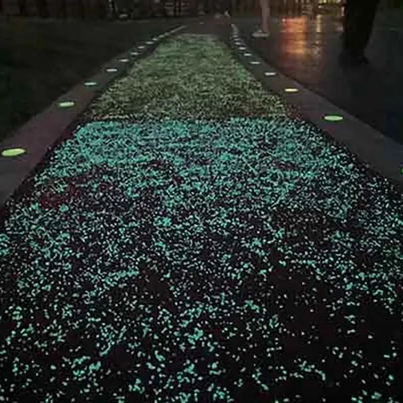 1000pcs Glow in the Dark Pebbles – Garden & Aquarium Decor