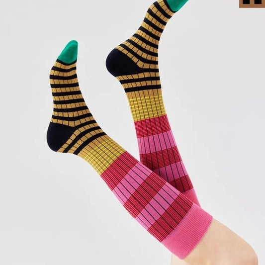 Women's Fashion Gradient Color Striped Retro Cotton Socks High Tube Soft and Comfortable Sports Women's Casual Socks Peaceful Pleasures Health and Wellness