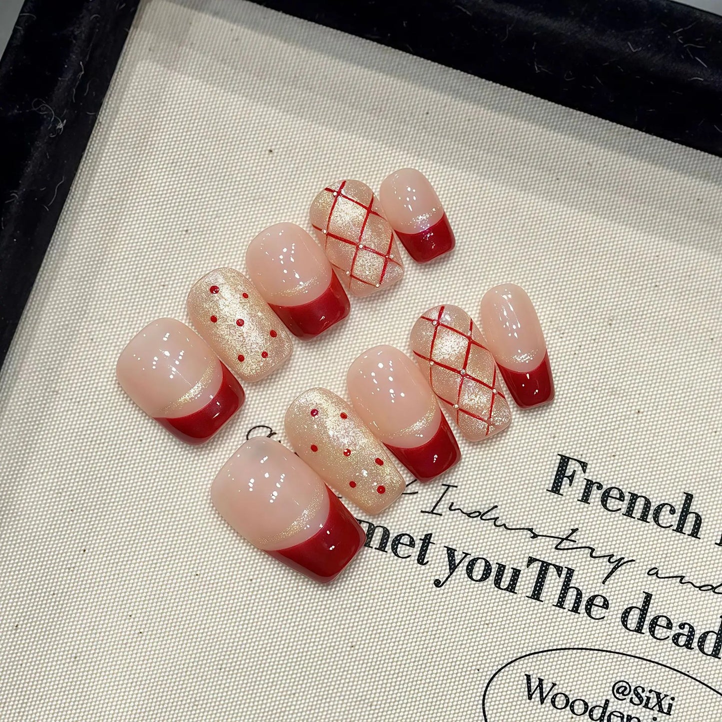 Handmade Press on Nails Shiny Cat Eye French Dot Grid Fake Nail Tips Women Girl Wearable Red New Year Sweet Korean False Nails Peaceful Pleasures Health and Wellness