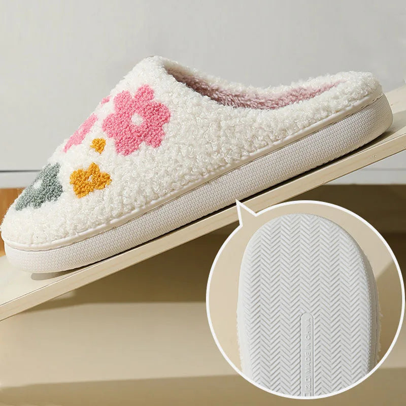 Women's Fluffy Plush Flower Slippers – Soft Non-Slip Indoor Slides