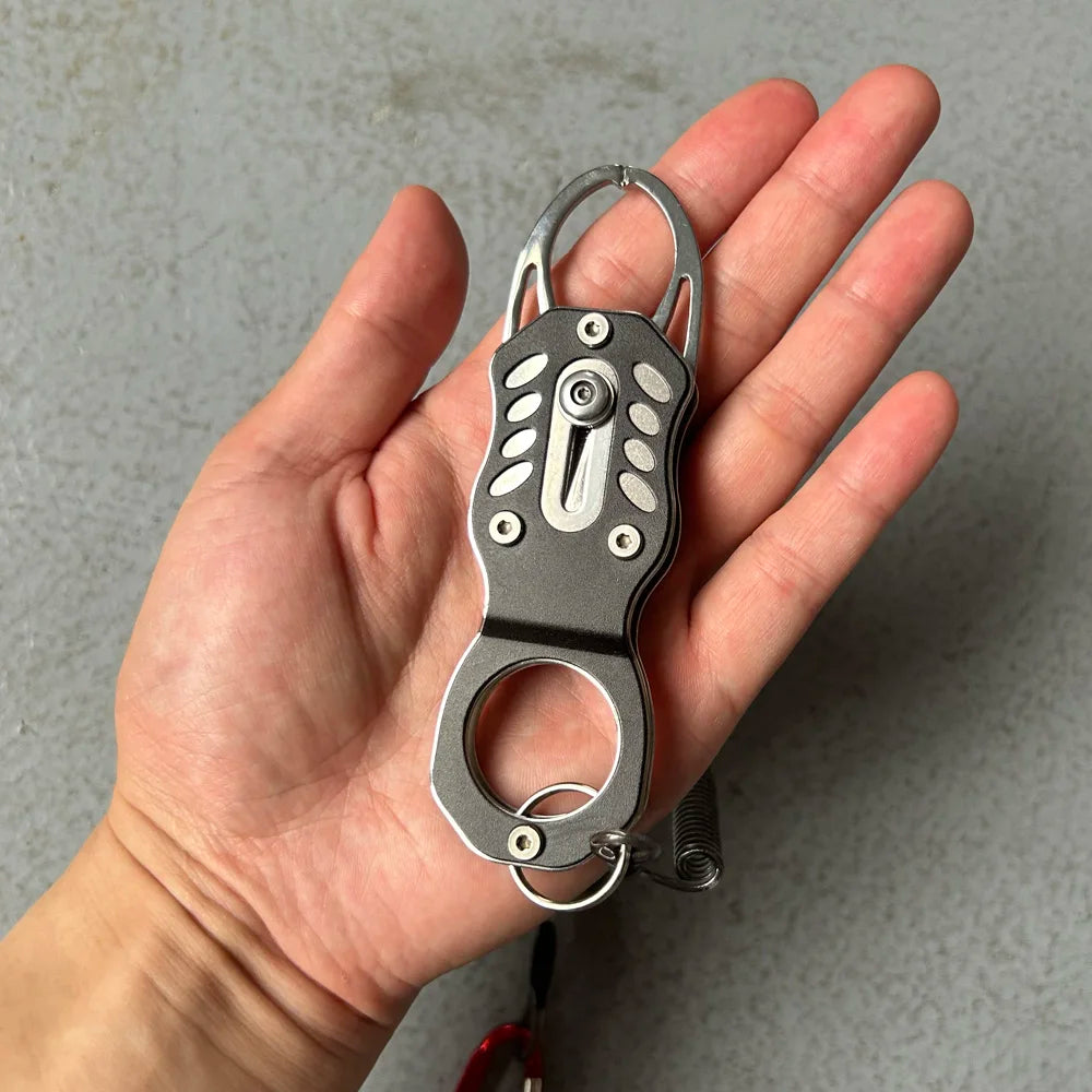 Rust Proof 304Stainless Steel Fish Grip Portable Lock Fishing Tackle Lip Clip Tool FishController Portable Professional Peaceful Pleasures Health and Wellness