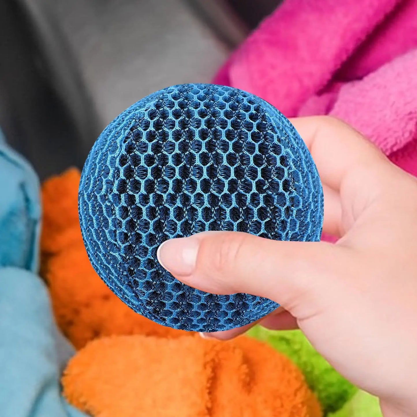 Hot Tub Scum Absorber – Reusable Spa Oil Absorbing Ball