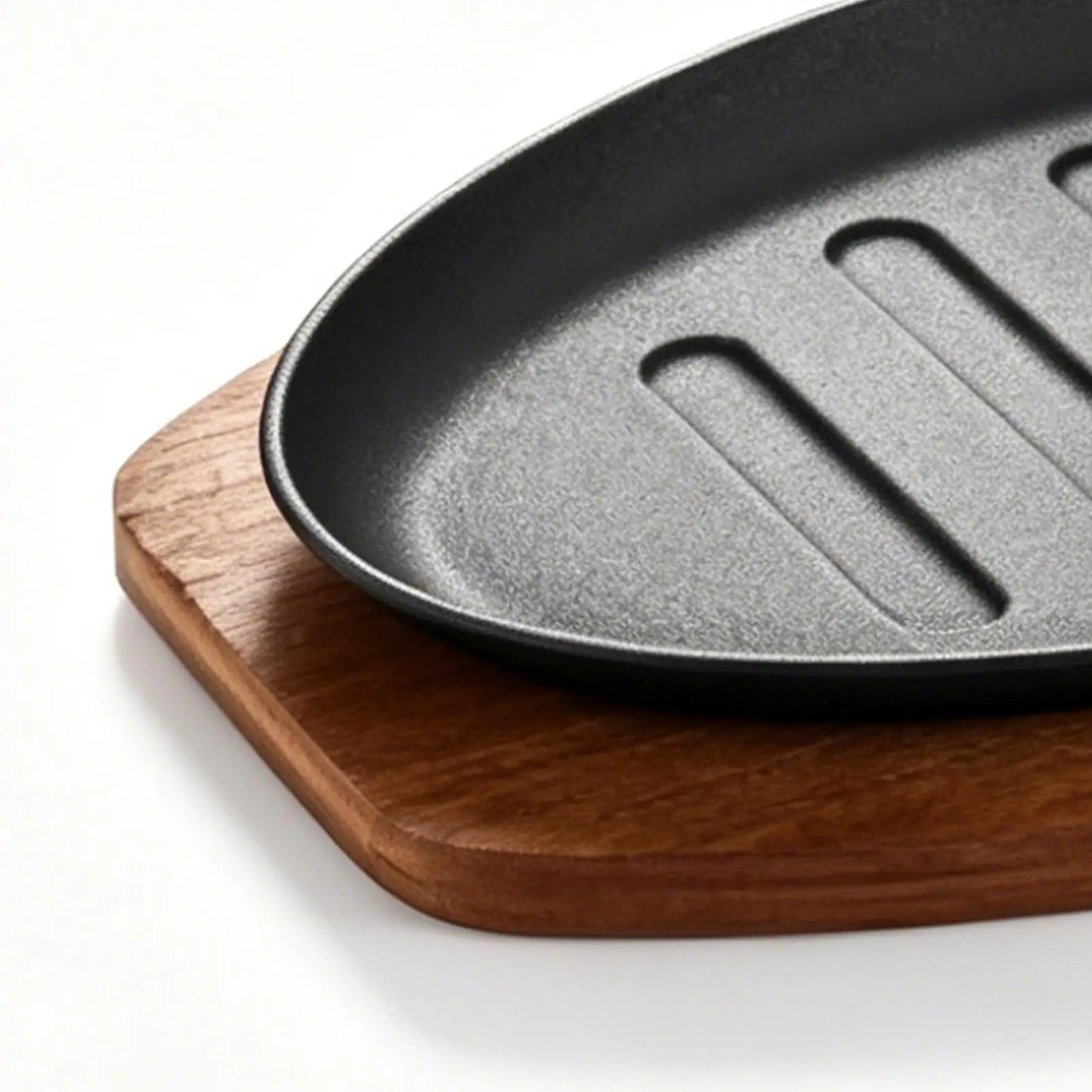 Cast Iron Oval Sizzle Plate with Wooden Base – 10" Steak Pan