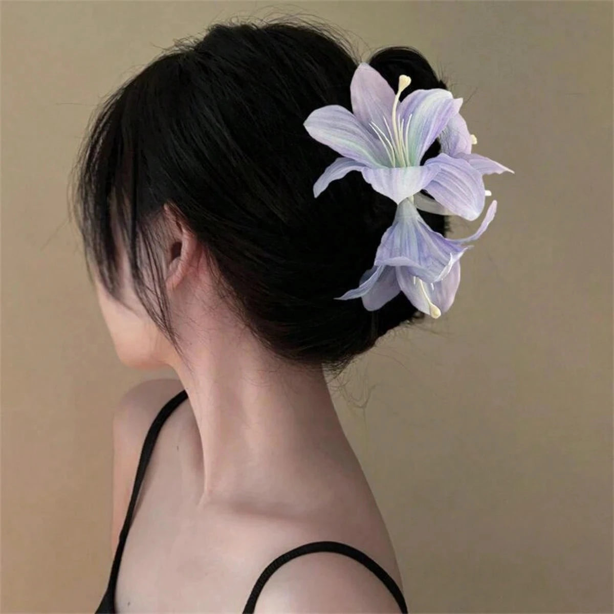 Atmosphere Simulation Lily Flower Hair Clip Beautiful High End Feeling Back Head Hair Bun Shark Hair Clip Headband Accessory New Peaceful Pleasures Health and Wellness