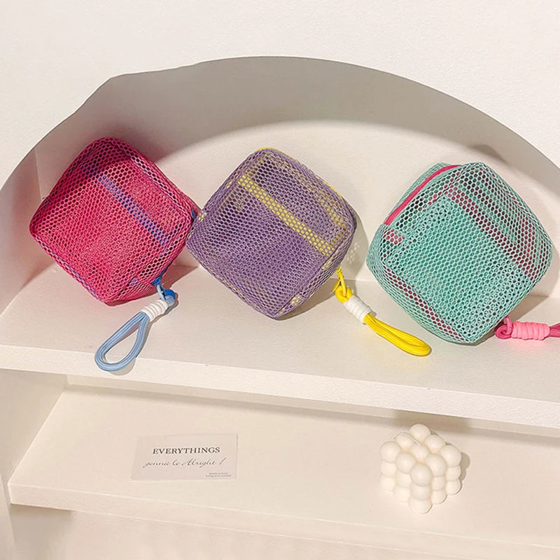 Dopamine Mesh Makeup Bag – Large Travel Organizer Pouch