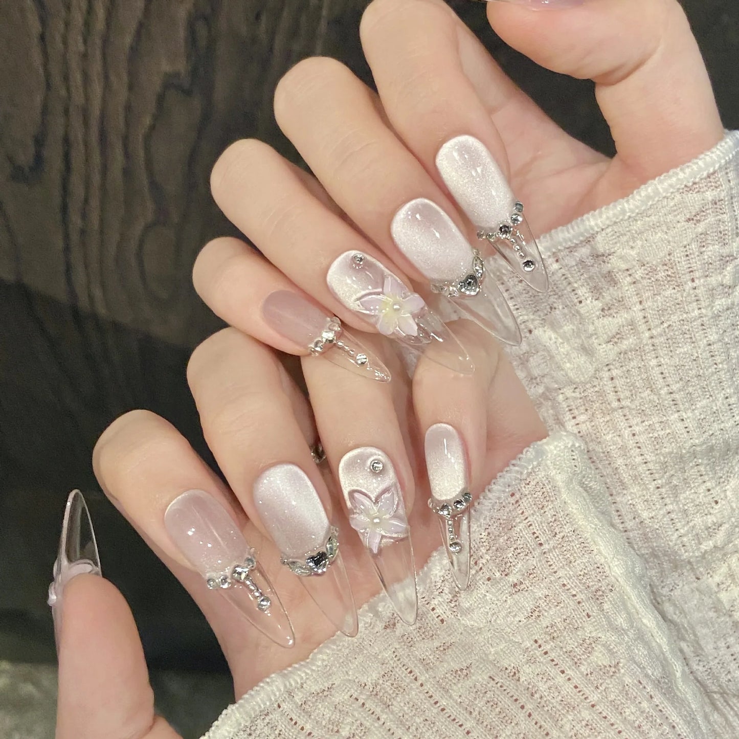 Almond Press-On Nails | Flower & Cat Eye Design – 10pcs