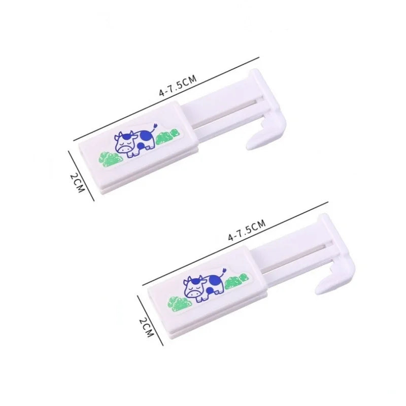 Milk Sealing Clips Household Kitchen Small Accessories Milk Box Light Cream Sealing Clip Plastic Telescopic Preservation Clip Peaceful Pleasures Health and Wellness 2pcs