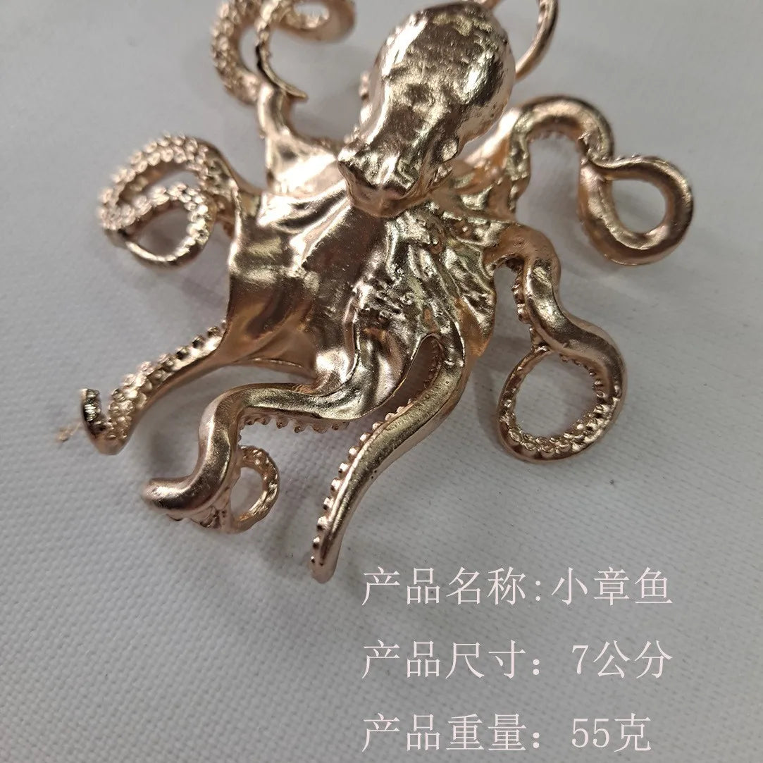 Small Metal Handicraft Copper Gold Ant Butterfly Ornament for Art Decor Home Decorative Gift Home Accessories декор для дома Peaceful Pleasures Health and Wellness octopus