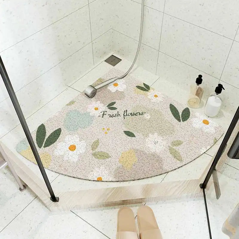Fan-Shaped Anti-Slip Bathroom Mat – Cartoon Curved Suede Rug