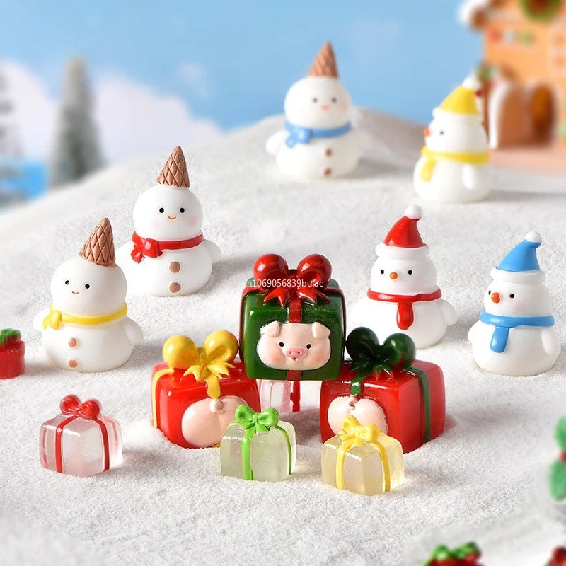 1Pcs Mini Christmas Decoration Santa Claus Snowman Moon Star Miniatures for Terrarium, Fairy Garden Figurines Home Decoration Peaceful Pleasures Health and Wellness