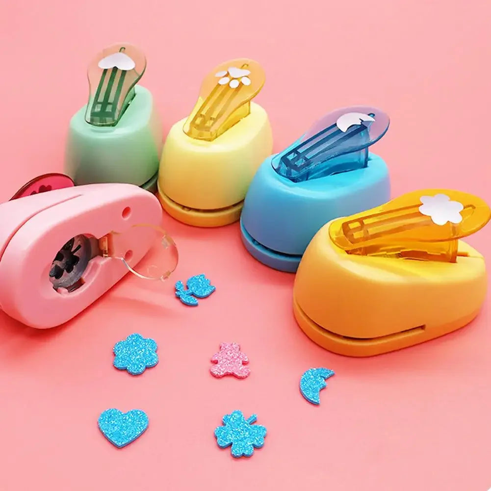 Hot Sale Four-leaf Clover DIY Punch 7*4.6cm Scrapbook Paper DIY Eva Foam Cutter Craft Hole Puncher Handmade Tool Peaceful Pleasures Health and Wellness