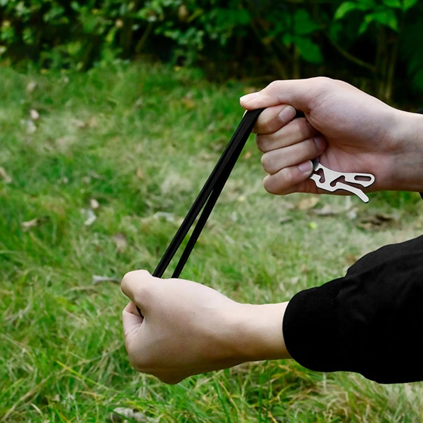 One-Hand Quick-Release Tourniquet MOLLE Adapter & QLS Kit