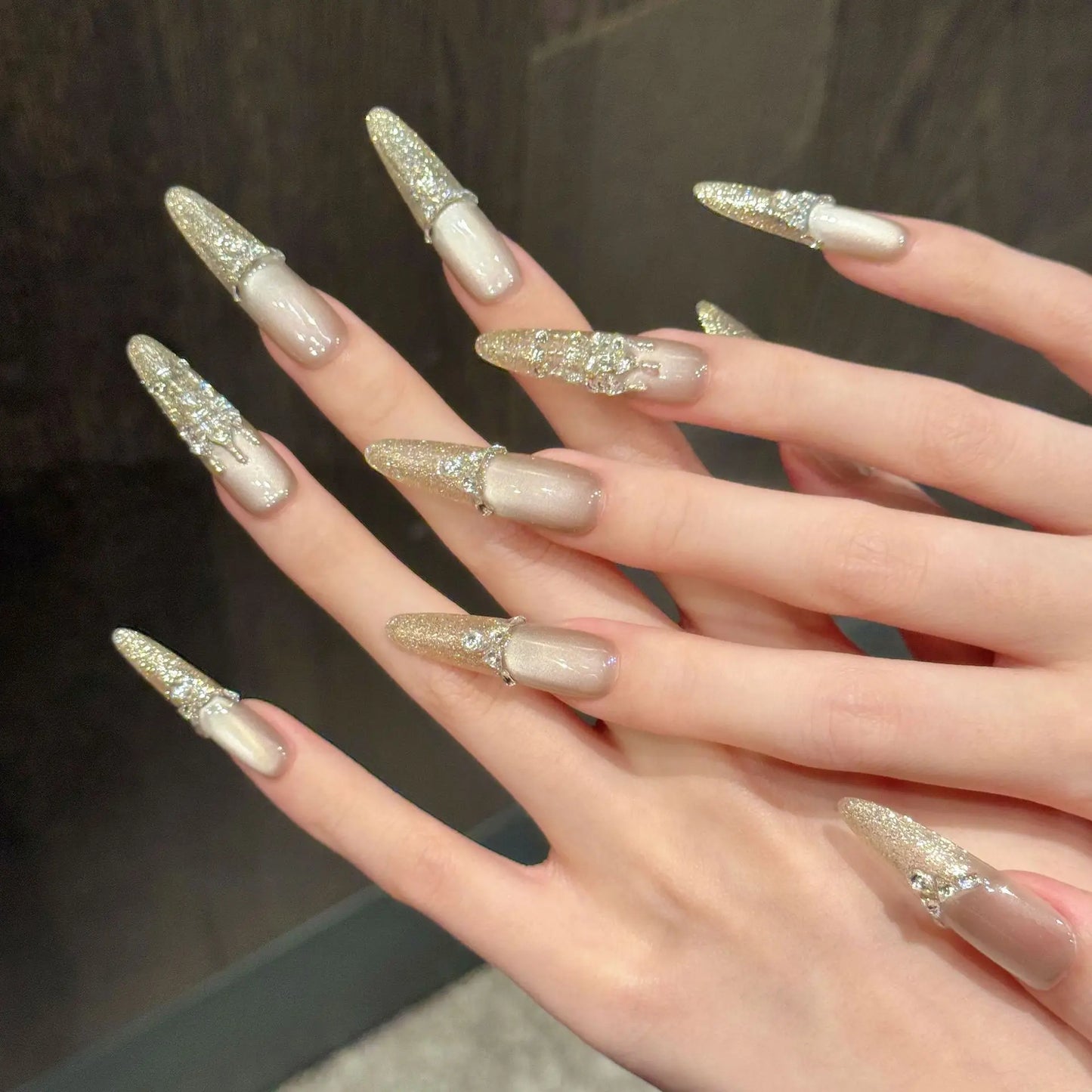 Press On Nails Glitter Gold Cat Eye Long Oval | 10pc Set