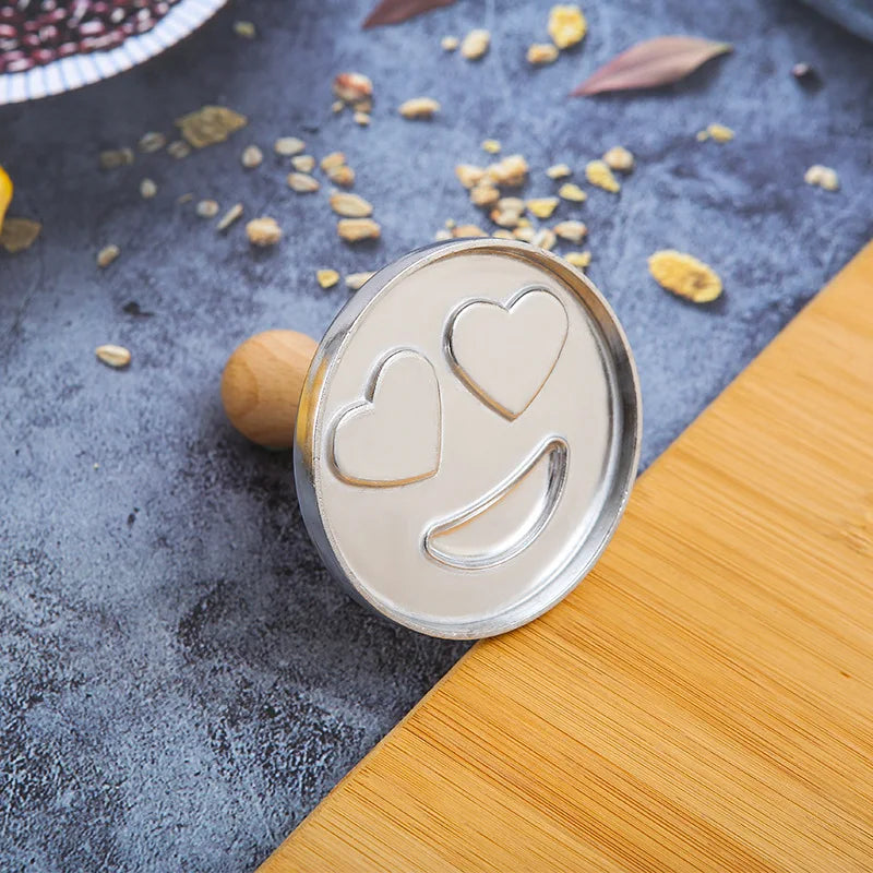 6/3/1 Cookie Cutter Aluminum Alloy Cookie Stamps Wooden Handle Smile Heart Pattern DIY Hand Press Cookie Mold for Festival Party Peaceful Pleasures Health and Wellness love