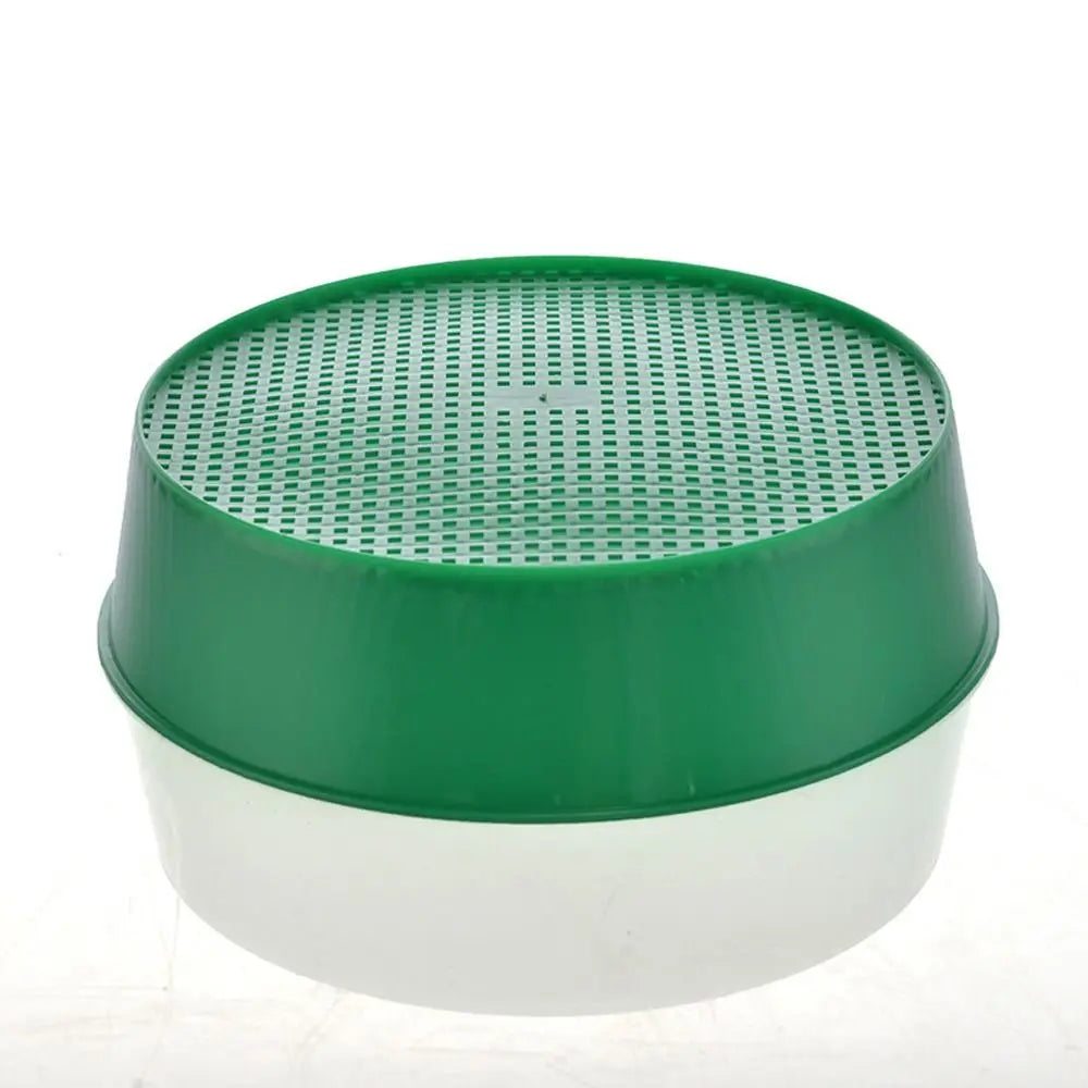 Portable Plastic Garden Soil Sieve – Washable Seedling Sifter