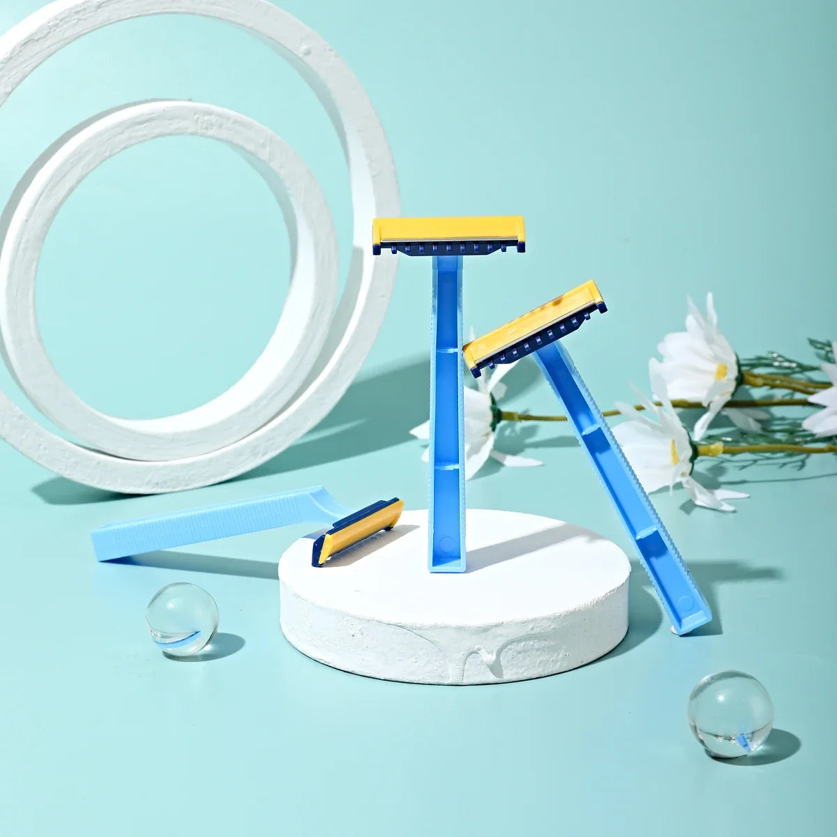 30PCS/Box Disposable Razor for Women Sanitary Manual Shaver 1 Super Sharp Blade with Comb Head for Face Down Leg Arm Bikini Peaceful Pleasures Health and Wellness