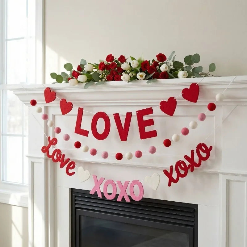 Red Pink Heart Felt Garland Banner – Valentine's Day & Wedding