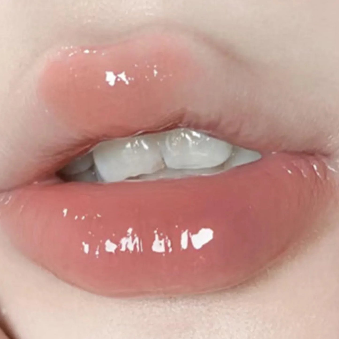 Gege Bear Mirror Glacier Lava Lip Glaze – Glossy & Waterproof