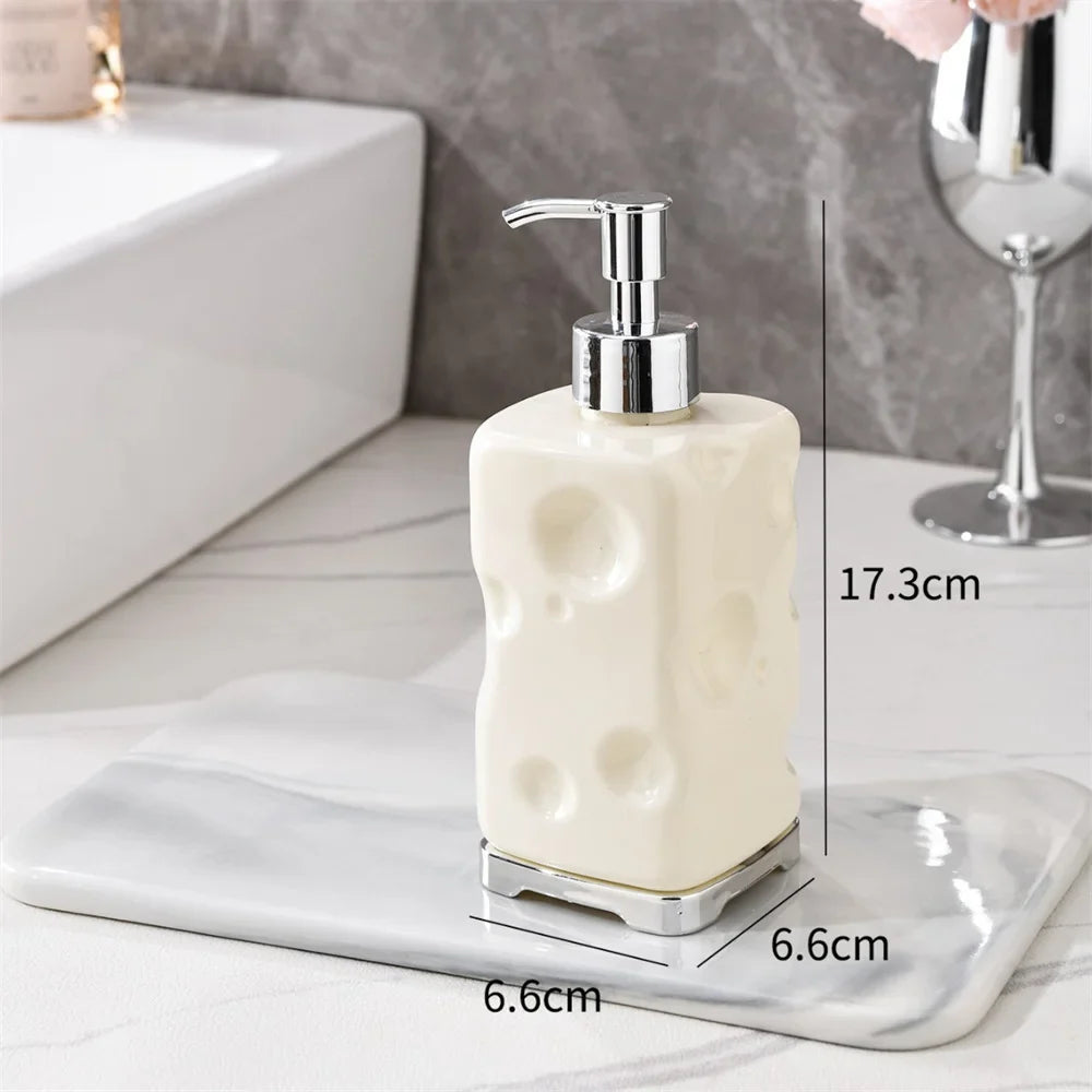 550ml Cheese Pattern Refillable Pump Dispenser Bottle