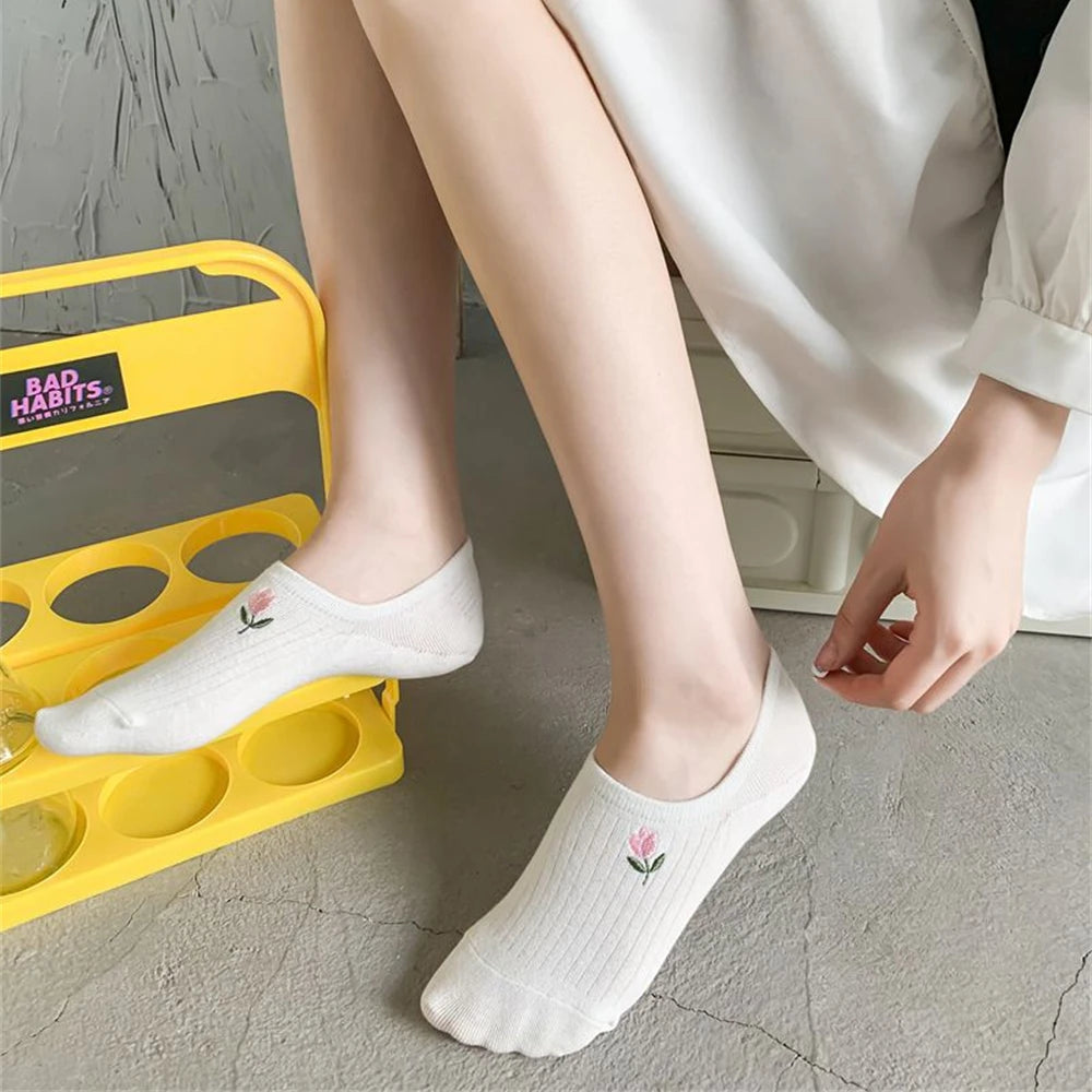New Womens' Embroidered Bear Flower Strar Moon Squirrel White Cotton Fashion Summer No Show Invisible Socks Slippers Dropship Peaceful Pleasures Health and Wellness