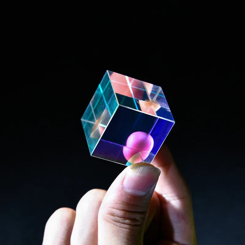 Dichroic X-Cube Crystal Prism – Trichroic Spectrum Splitter