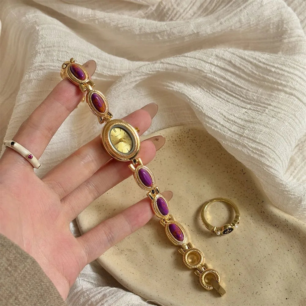 Oval Gemstone Ladies Quartz Watch – Elegant Jade Bracelet