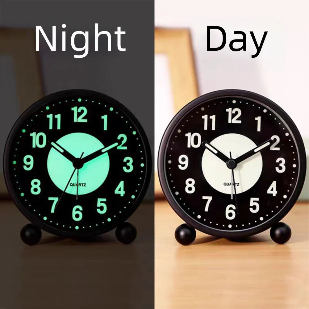 Retro Glow-in-the-Dark Battery Desk Alarm Clock – Silent
